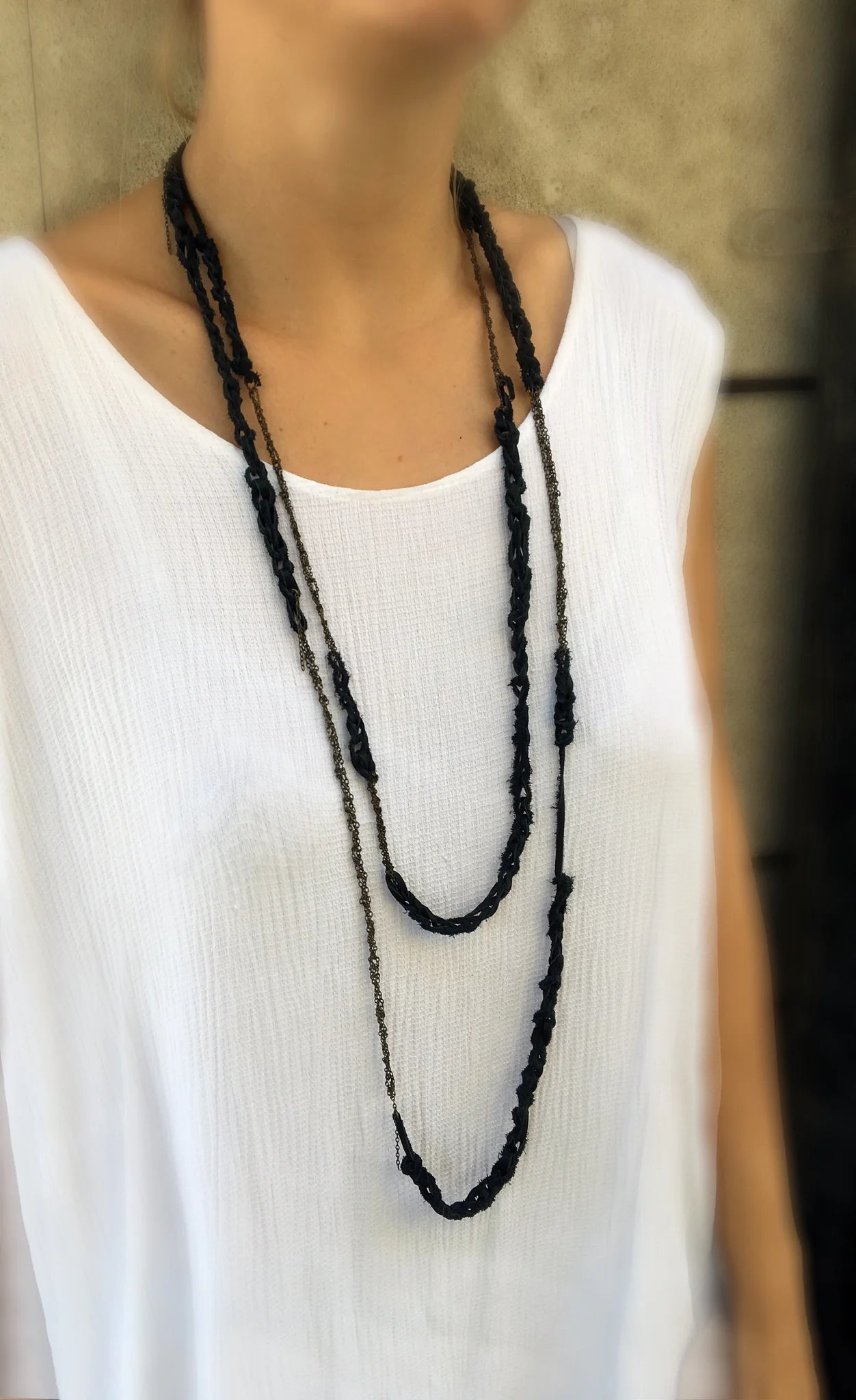 Trazo Long Crocheted Leather Necklace